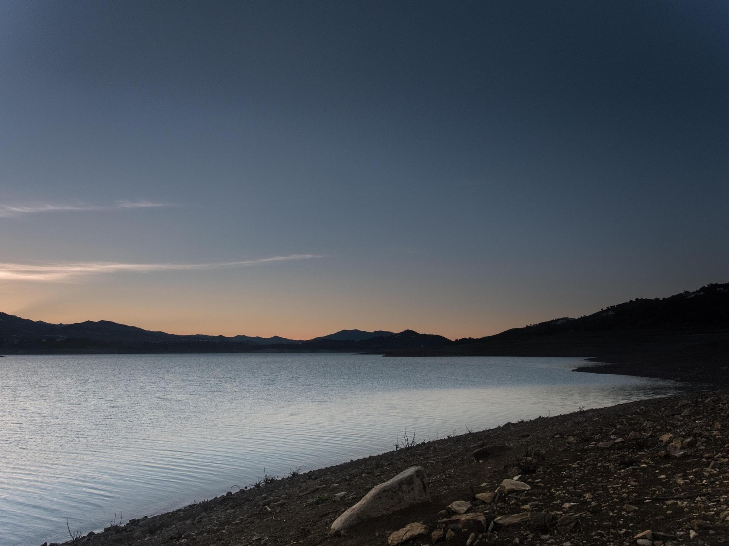 Placeholder image for Lake Vinuela swim day